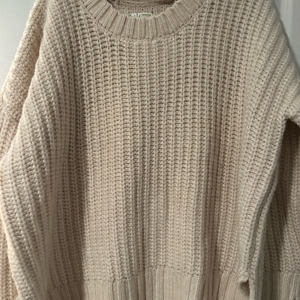 Aerie over-sized sweater. Size large.